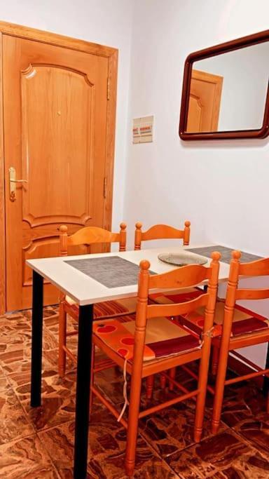 Coqueto Cercano A Termas B Apartment
